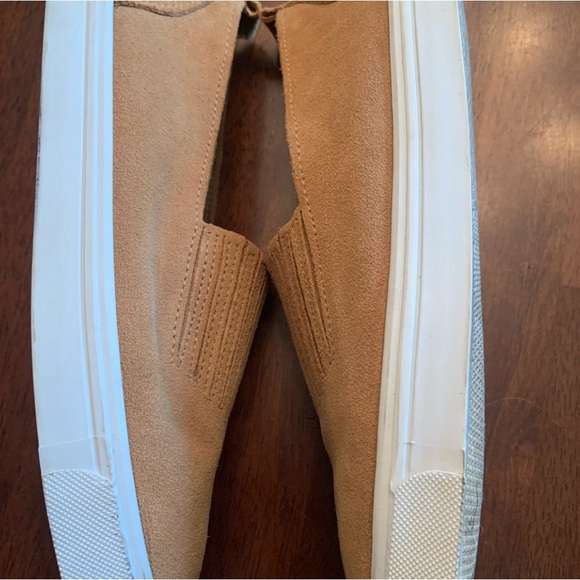 Minnetonka shoes‎ - Picture 5 of 6